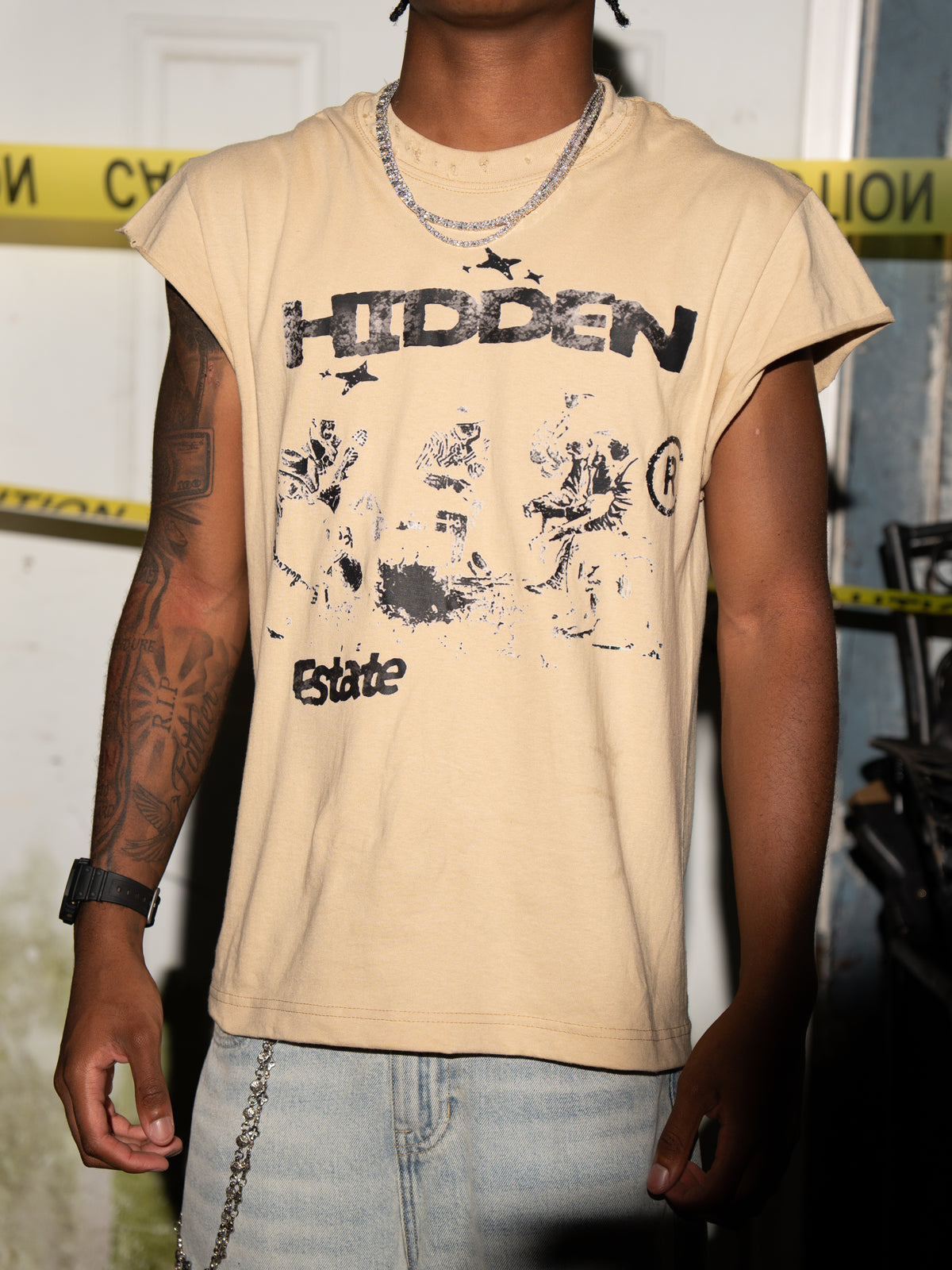 No Boundaries Tee